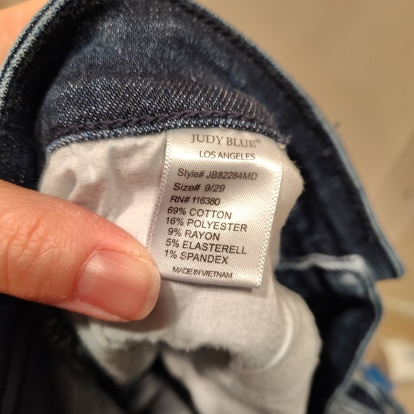 Judy Blue Hope High Rise Destroyed Boyfriend Fit Stretch Jeans Sz 9/29-Casual - Picture 8 of 9